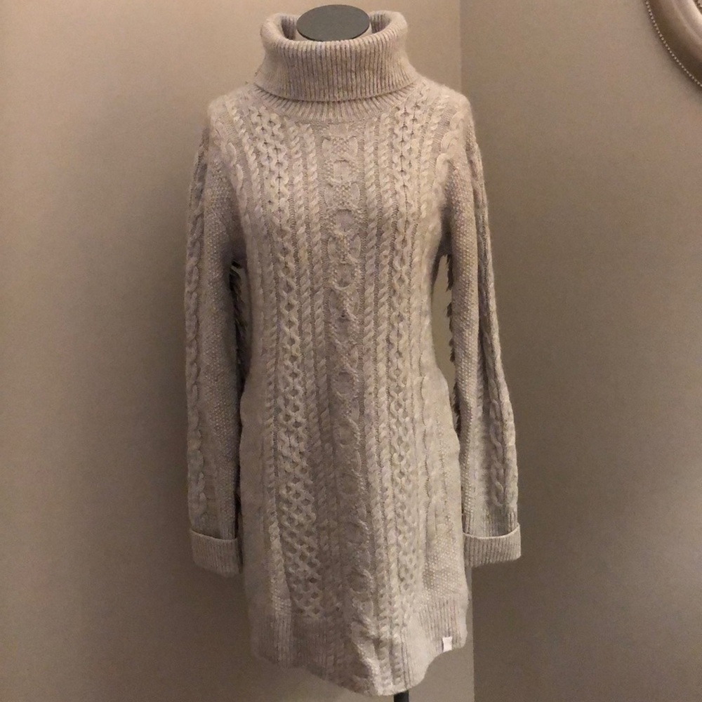 Kit & Ace Dahlia Turtleneck - Cashmere XS/S
